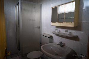 badezimmer des verlassenen hotel harz v-l