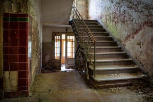 treppe verlassenes sanatorium harz