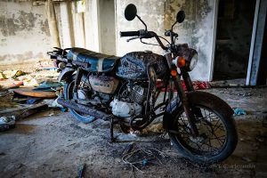 verlassenes motorrad taiwan
