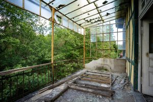 lost places balkon verlassene heilstätte sanatorium thüringen