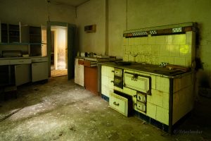 küche verlassenes gasthaus