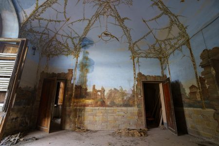 villa papagalli urbex italy abandoned