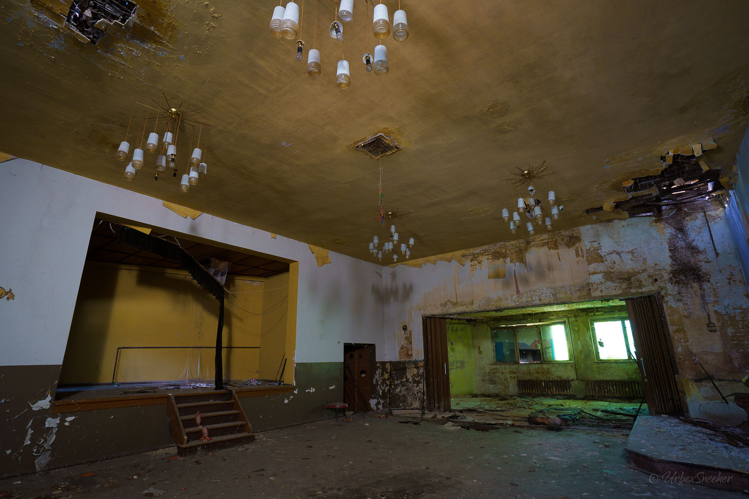 Der verlassene Gasthof „grünes Licht“