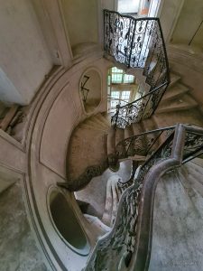 villa carpeneto scala a conchiglia