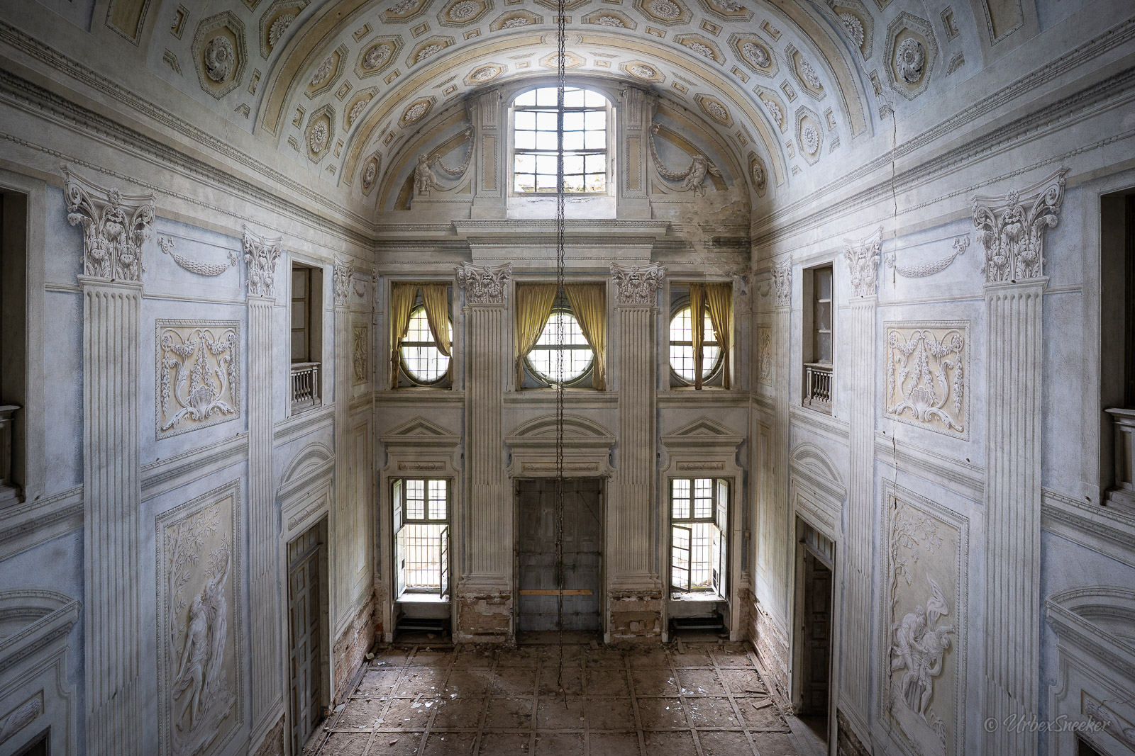 urbex villa capeneto italia