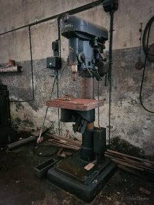 lost places industrie verlassene werkstatt stofffabrik urbex italy