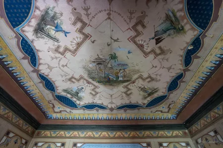bemalte decke verlassene villa italien