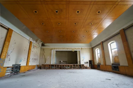 verlassenes kulturhaus mit tanzsaal lost places sachsen