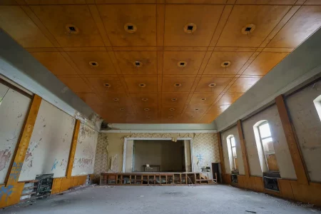 verlassener tanzsaal ddr lost place kulturhaus urbex sachsen