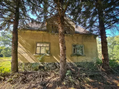 verlassenes wohnhaus