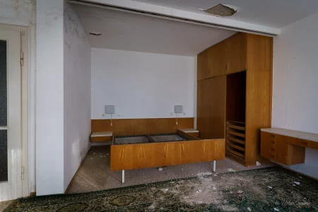 verlassenes hotel