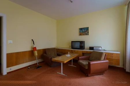 verlassenes hotel gästhaus des ministerrats
