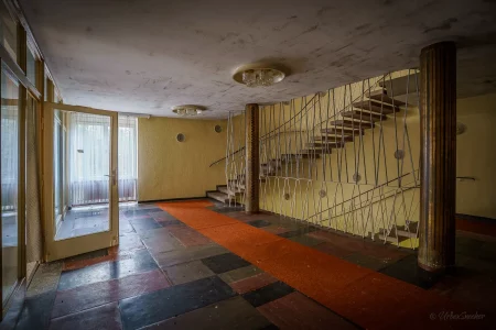 verlassenes hotel gästhaus des ministerrats