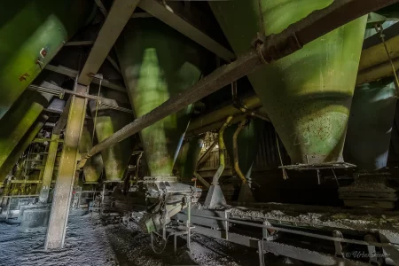 verlassenes magnesitwerk aken